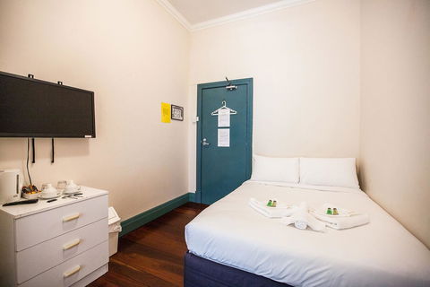 Captain Stirling Hotel - Hotel VIC 33