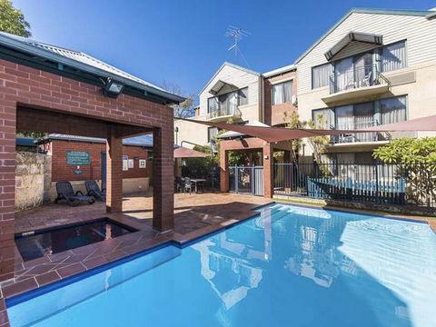Subiaco Village 20 - Hotel VIC 17