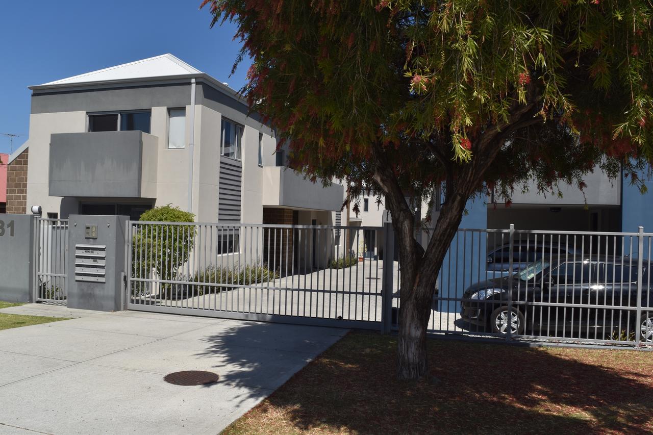Glendalough WA Hotel VIC