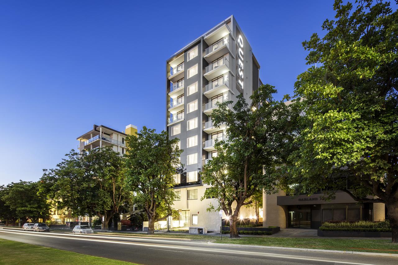 Floreat WA Hotel VIC