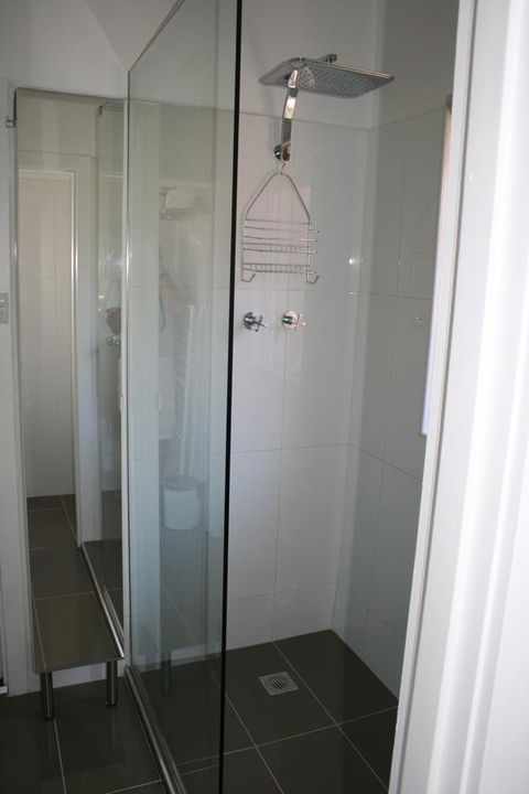 Kenata-Fairway Apartment Hotel - Hotel VIC 2