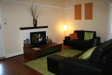 Kenata-Fairway Apartment Hotel - Hotel VIC 1