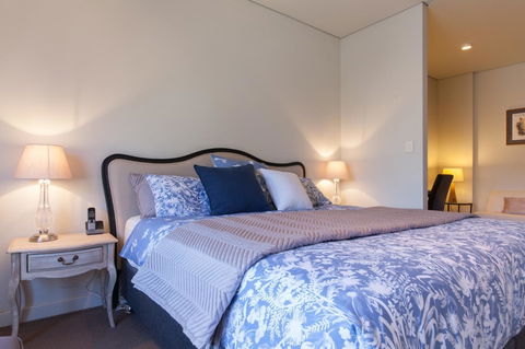Cloisters - Hotel VIC 9
