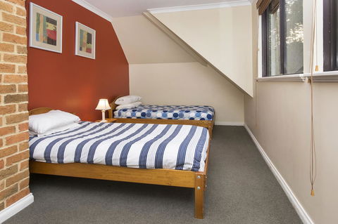 A Hidden Bush Delight - Hotel VIC 25