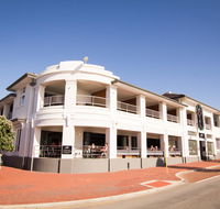 Cottesloe Beach Hotel - Hotel VIC