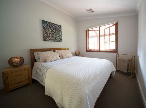 The Farmhouse - Hotel VIC 6