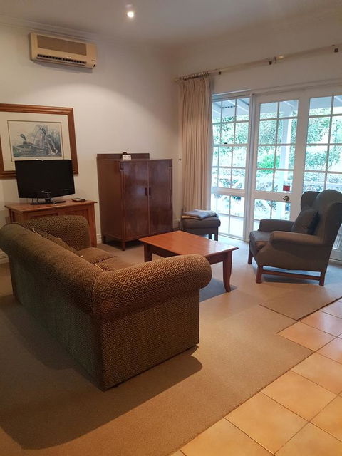 Two Sisters Chalets - Hotel VIC 13