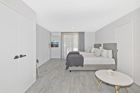 Atrium Hotel Mandurah - Hotel VIC 23