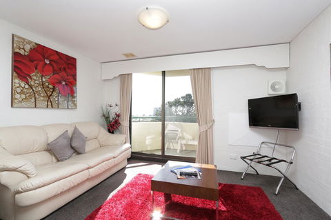 Atrium Hotel Mandurah - Hotel VIC 42