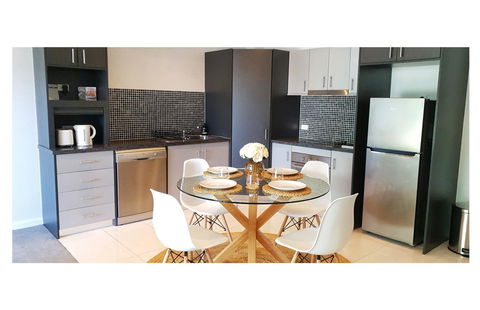 Stylish 1BDR Unit In The Heart Of Subiaco - Hotel VIC 5