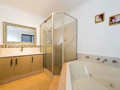 Highgate Modern Home (4 Mins To Perth City) - Hotel VIC 7