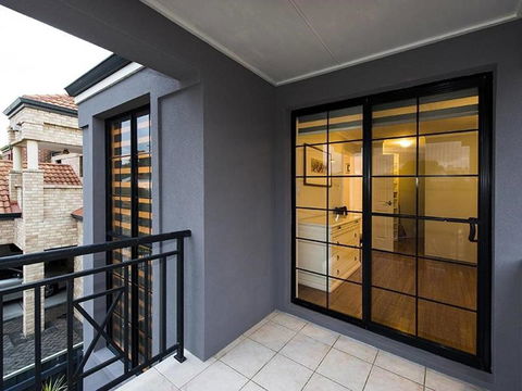 Highgate Modern Home (4 Mins To Perth City) - Hotel VIC 0