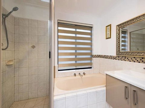 Highgate Modern Home (4 Mins To Perth City) - Hotel VIC 12