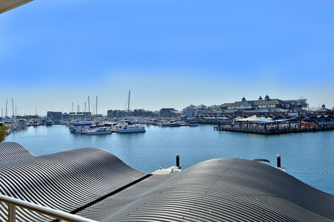 Dolphin Quay Apartments - Hotel VIC 13