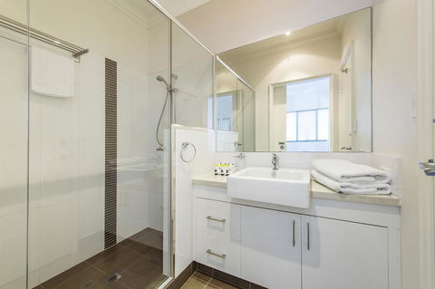 Dolphin Quay Apartments - Hotel VIC 40