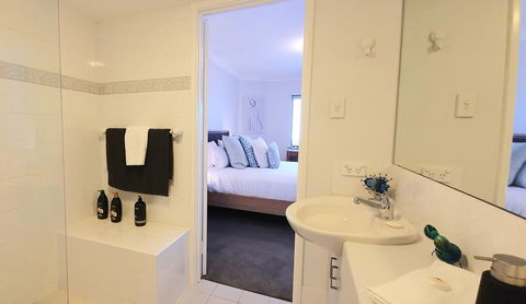 Sandcastles Beachfront Luxury Retreat Apartment - Hotel VIC 13
