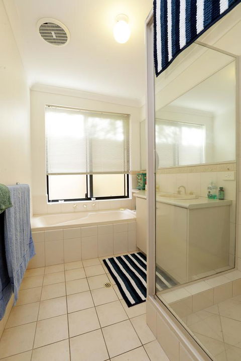 230 Alice Street - Hotel VIC 12