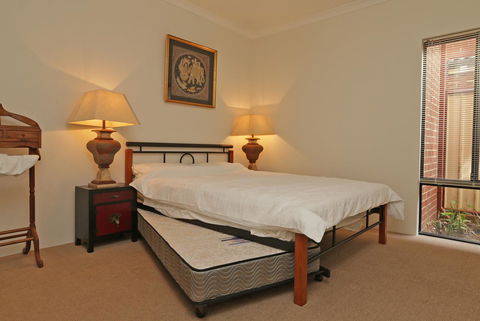 230 Alice Street - Hotel VIC 4