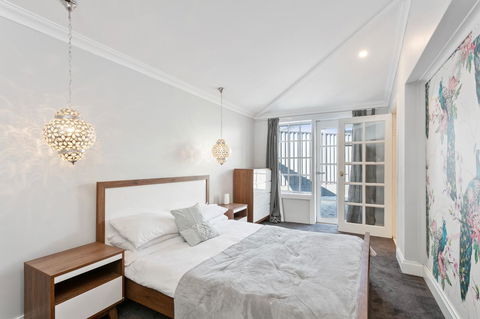 Heart Of Claremont Gem - Free WiFi - Hotel VIC 2