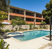 Rosalie 13 - Hotel VIC