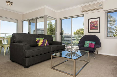 Hay WP - Hotel VIC 1