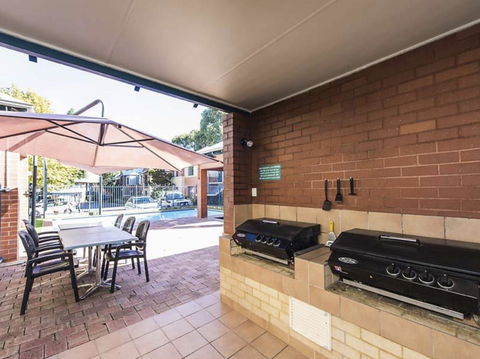 Subiaco Village 18 - Hotel VIC 19