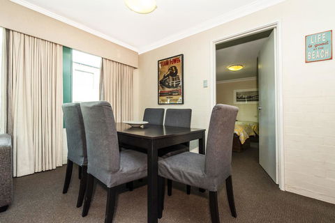 Subiaco Village 18 - Hotel VIC 4