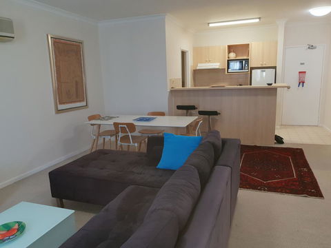 Superb 2 BR East Perth Riverside Apartment Location Comfort And Space 45 - Hotel VIC 7