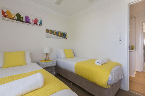 Cottesloe Beach Pines Apartment - Hotel VIC 7