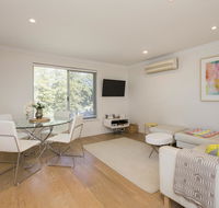 Cottesloe Beach Pines Apartment - Hotel VIC