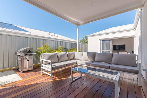 Karrinyup Waters Luxury House Rental - Hotel VIC 17