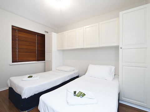 Lucy's House - Hotel VIC 6