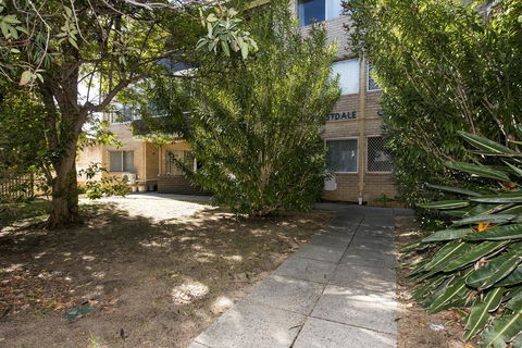 Townshend Rd - Hotel VIC 26