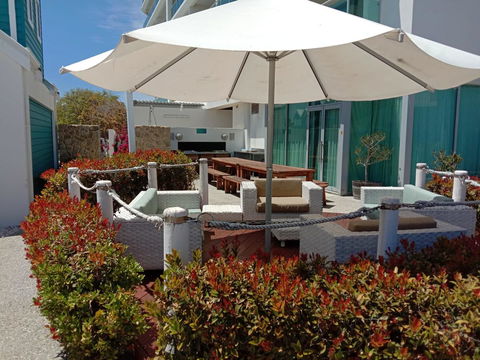 A 406 FANTASTIC OCEAN BEACH And MARINA VIEW APT - MANDURAH - Hotel VIC 8