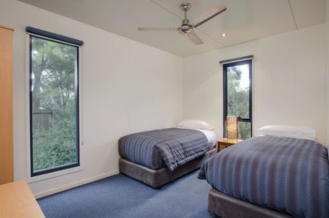Swansea Beach Chalets - Hotel VIC 10