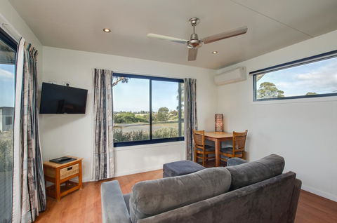 Swansea Beach Chalets - Hotel VIC 8