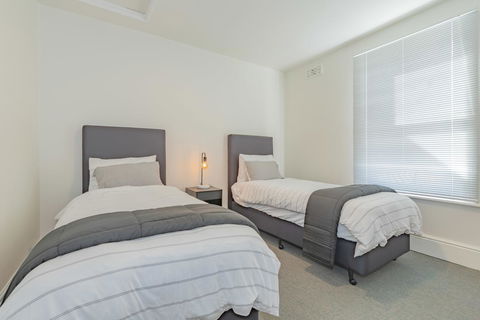 4 Bedroom House - Hobart CBD - Free Parking - Free WIFI - Hotel VIC 23