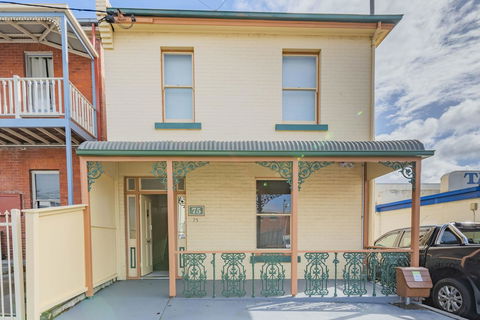 4 Bedroom House - Hobart CBD - Free Parking - Free WIFI - Hotel VIC 14