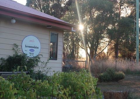 Cherry Top Farmstay - Boutique Eco Village - Hotel VIC 6