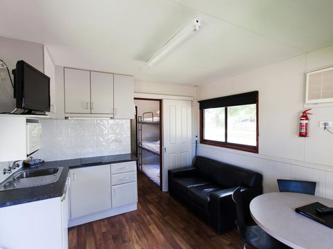 NRMA Bairnsdale Riverside Holiday Park - Hotel VIC 3