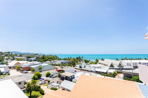 OCEAN VIEWS 10 - Hotel VIC 2