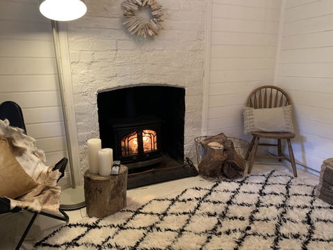 Old Railway Cottage - Hotel VIC 1