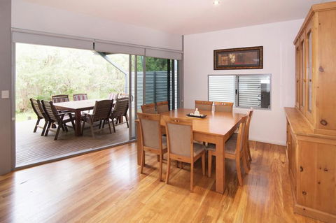 PEPPY TREE HOUSE - Hotel VIC 1
