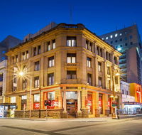 Quest Savoy - Hotel VIC