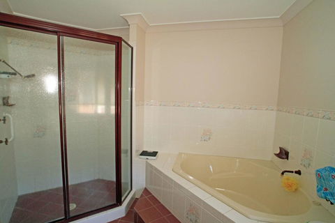 Ray Of Sunshine - Waterfront Reserve - Hotel VIC 2
