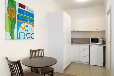 Redcliffe Motor Inn - Hotel VIC 3