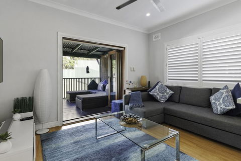 Rent Two Beach Units As One - Stay With Family - Hotel VIC 2