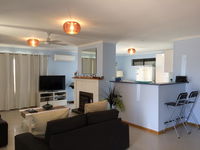 Book Kingscote Accommodation Vacations Hotel VIC Hotel VIC