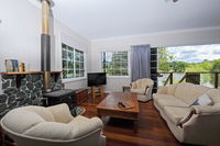 Book Mount Samson Accommodation Vacations Hotel VIC Hotel VIC