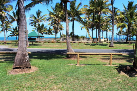 Sarina Beach Motel - Hotel VIC 1